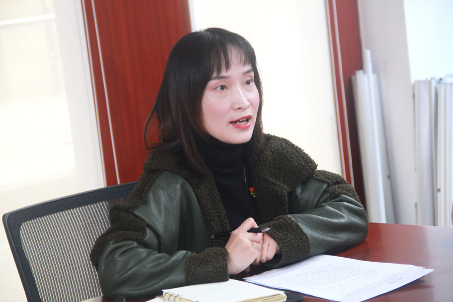 先学一步 学深一层 九游体育纪委传达学习十九届四中全会精神(图3) 先学一步 学深一层 九游体育纪委传达学习十九届四中全会精神(图3)