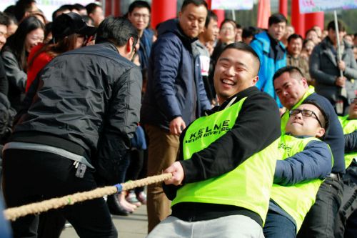 九游体育卫冕全区拔河比赛冠军(图5) 九游体育卫冕全区拔河比赛冠军(图5)