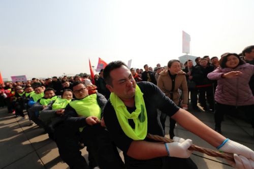 九游体育卫冕全区拔河比赛冠军(图7) 九游体育卫冕全区拔河比赛冠军(图7)