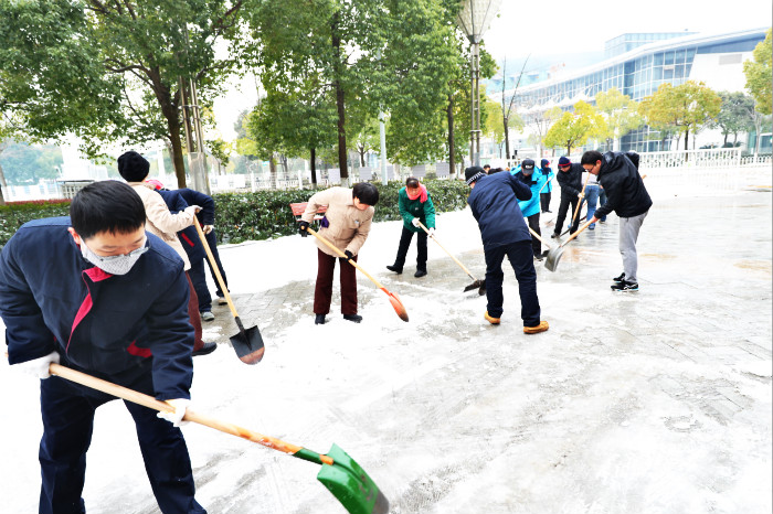一场雪,九游体育美得不要不要的 但最美的风景还是他们(图15) 一场雪,九游体育美得不要不要的 但最美的风景还是他们(图15)