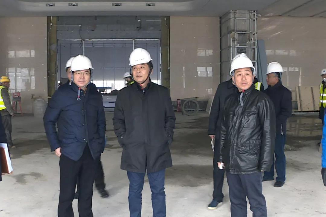彭浩到九游体育现场办公 检查推进军运会场馆建设和环境提升工作(图4) 彭浩到九游体育现场办公 检查推进军运会场馆建设和环境提升工作(图4)