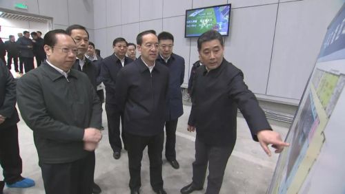 蒋超良王晓东到九游体育调研(图1) 蒋超良王晓东到九游体育调研(图1)