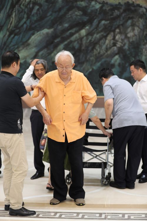 解密军运会主题国画——《巍巍长城》(图6) 解密军运会主题国画——《巍巍长城》(图6)