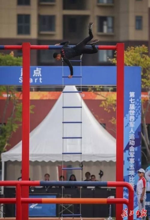 “中国车都”:被实力耽误的“体育特长生”(图27) “中国车都”:被实力耽误的“体育特长生”(图27)