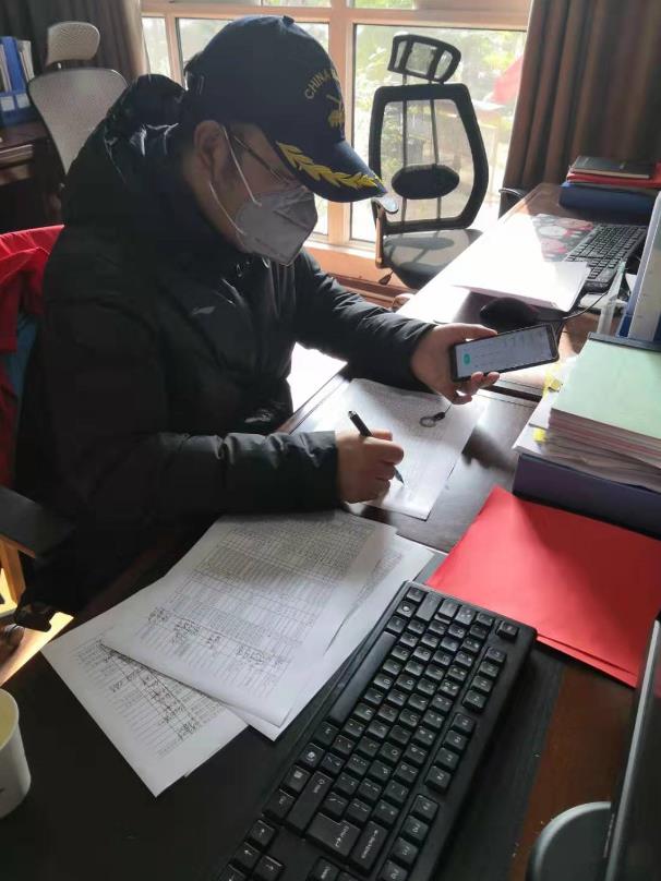 不忘初心,践行使命 ——九游体育下沉一线防控疫情侧记(图15) 不忘初心,践行使命 ——九游体育下沉一线防控疫情侧记(图15)