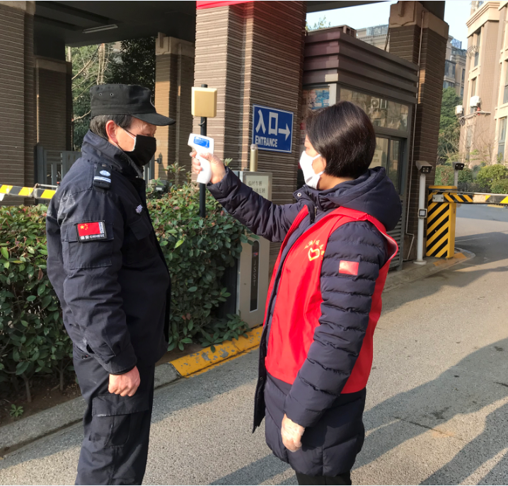 今天,九游体育继续奋战在“战疫”一线(图2) 今天,九游体育继续奋战在“战疫”一线(图2)