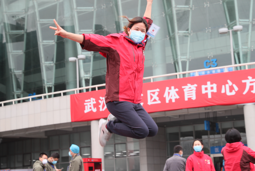 武汉开发区九游体育方舱医院休舱(图8) 武汉开发区九游体育方舱医院休舱(图8)